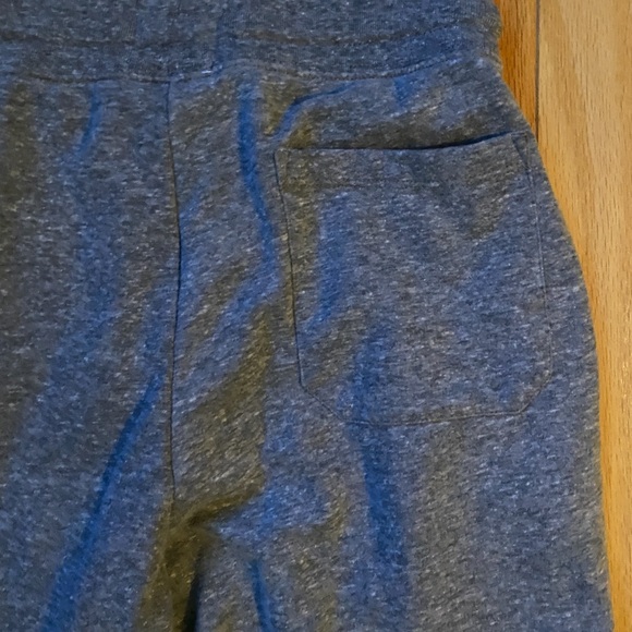 UNC TARHEELS JOGGERS with pockets - BRAND NEW WITH TAGS 
LEAGUE BRAND SUPERSOFT - Picture 8 of 8